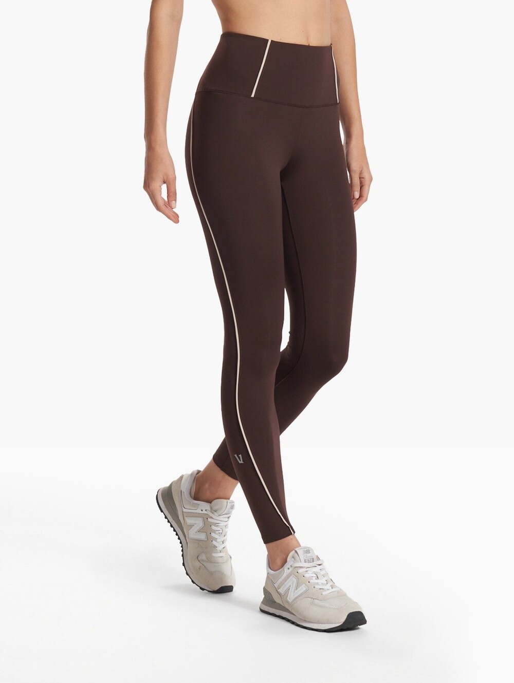 Vuori Evolve Uplift Lunar High Rise 7/8 Leggings in Mahogany Women's Size Medium